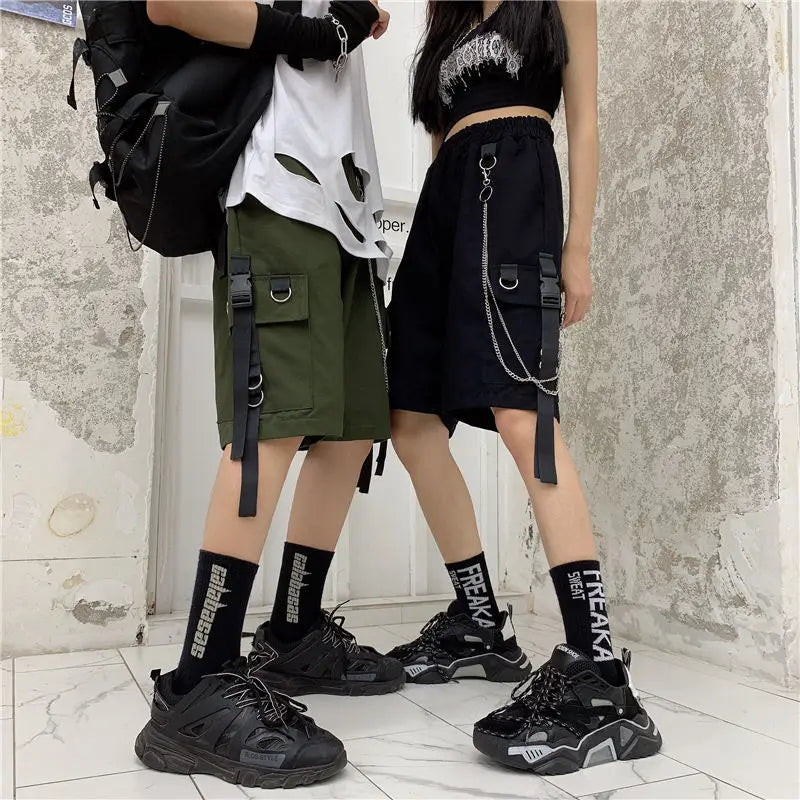 TAMBREET Cotton Shorts for Women Cargo Pants Overalls with Chain Female Capris Summer Hip Hop Korean Straight Loose Casual Pants Black