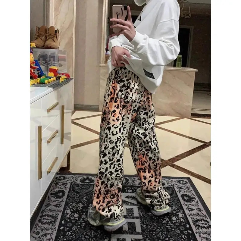 TAMBREET European and American retro leopard print high street straight leg jeans for men and women loose fitting trend casual pants y2k