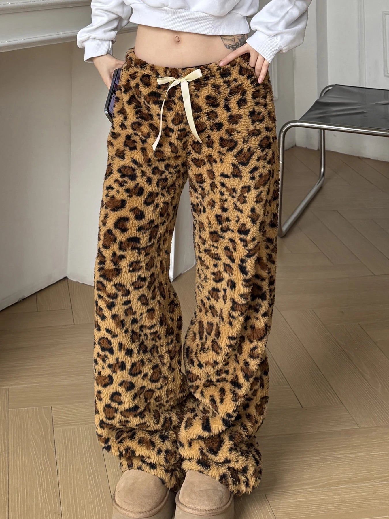 TAMBREET Leopard Velvet Women Loose Long Pants Bow Y2k Retro Fashion Chic Warm Autumn New Trousers Design Street Style