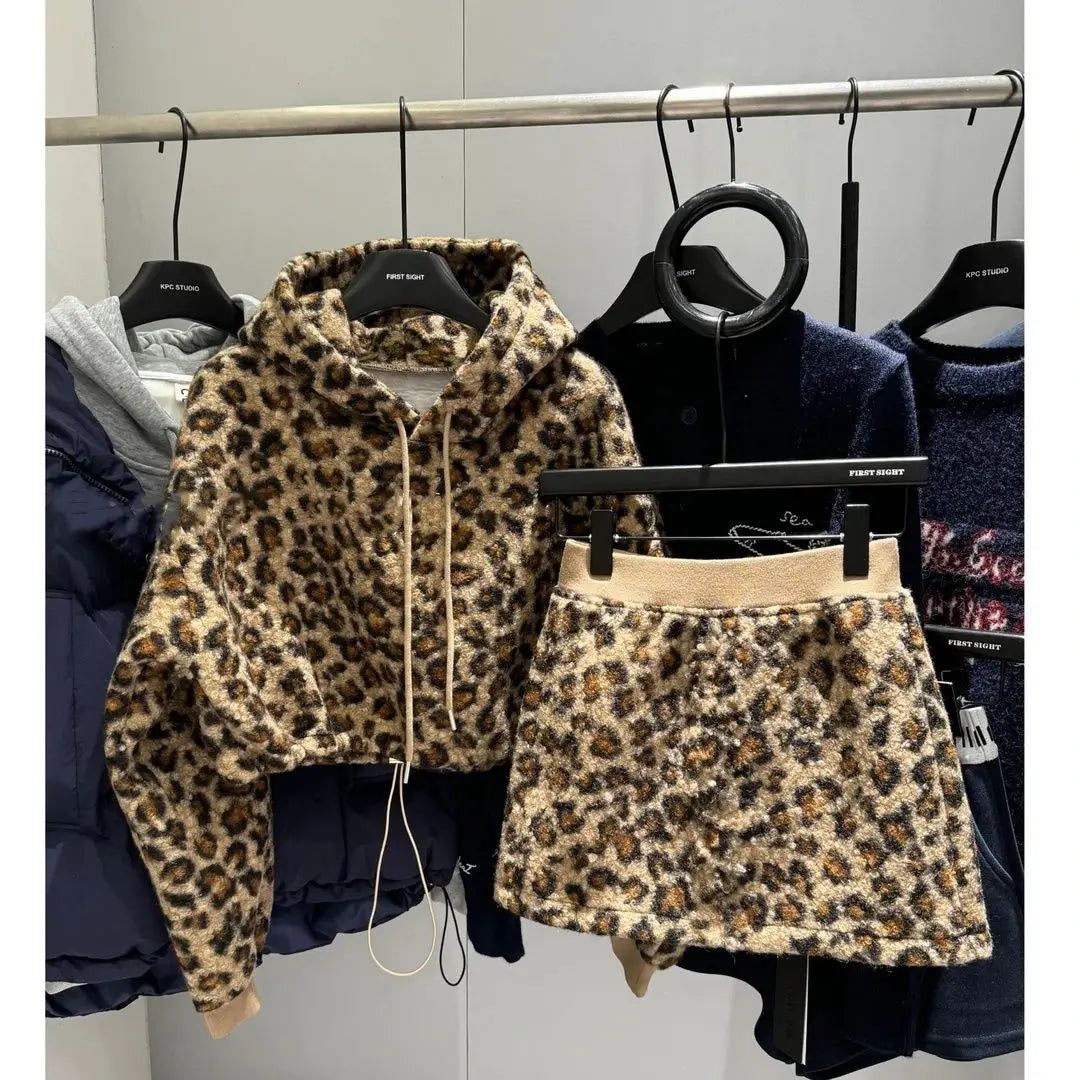 TAMBREET Korean style hooded leopard print drawstring hooded sweatshirt 2024 autumn and winter new retro fashion sports style skirt suit